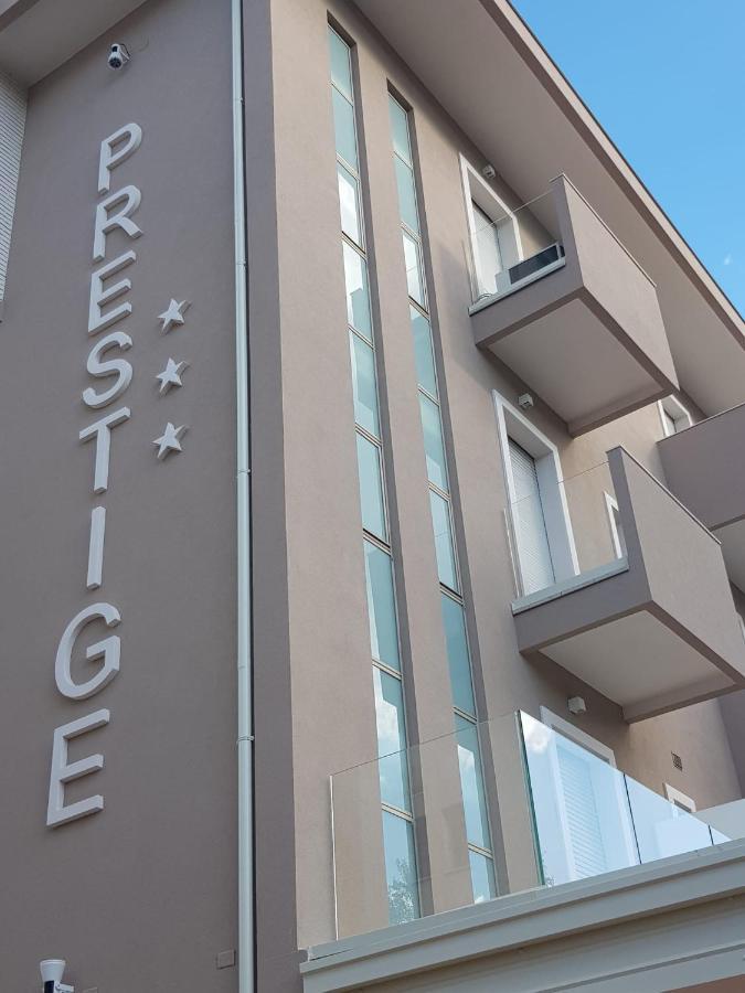 Hotel Prestige ريميني المظهر الخارجي الصورة