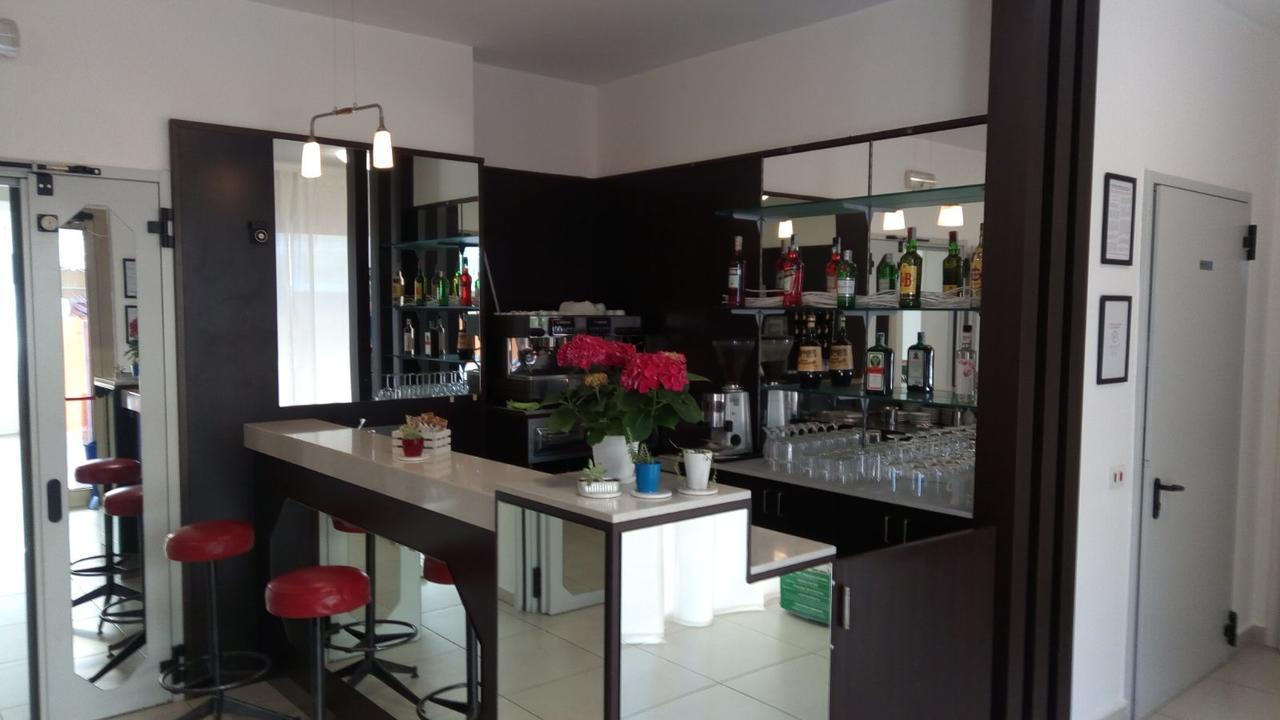 Hotel Prestige ريميني المظهر الخارجي الصورة